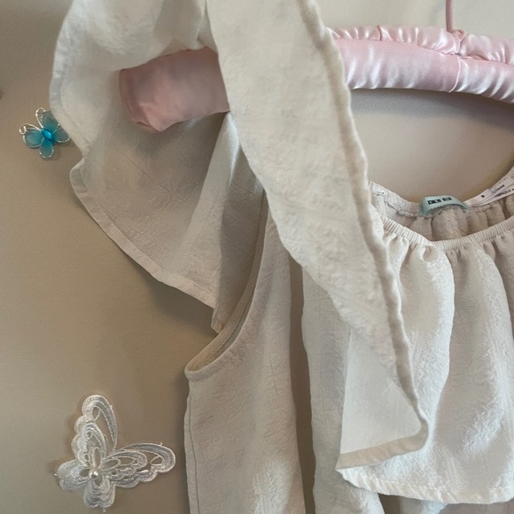 Kimchi Blue Crepe Frilly Crop Top - Picture 4 of 4